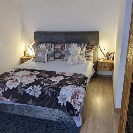 Apartment 32 Κρανς Μοντάνα Εξωτερικό φωτογραφία